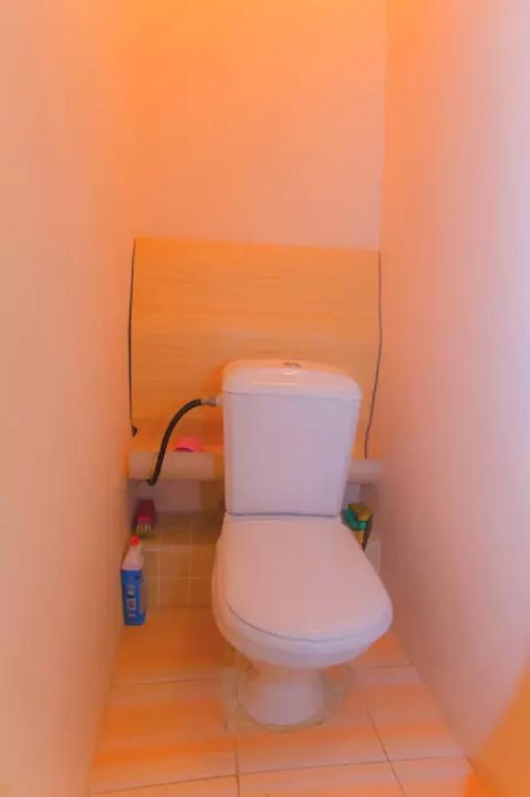 Guest House Otradny For 3 Rooms Київ Екстер'єр фото
